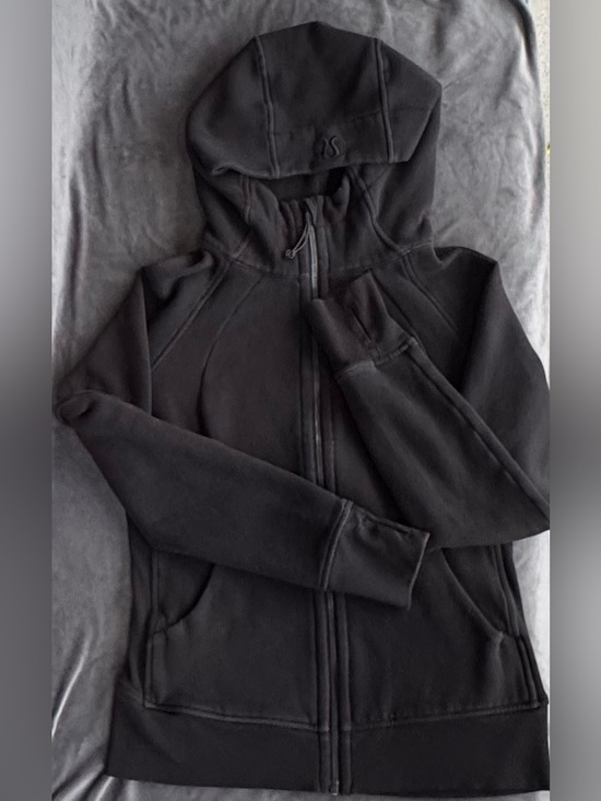lululemon athletica Jackets & Blazers - Lululemon Scuba Full-Zip Hoodie Black Size 8 Cotton EUC